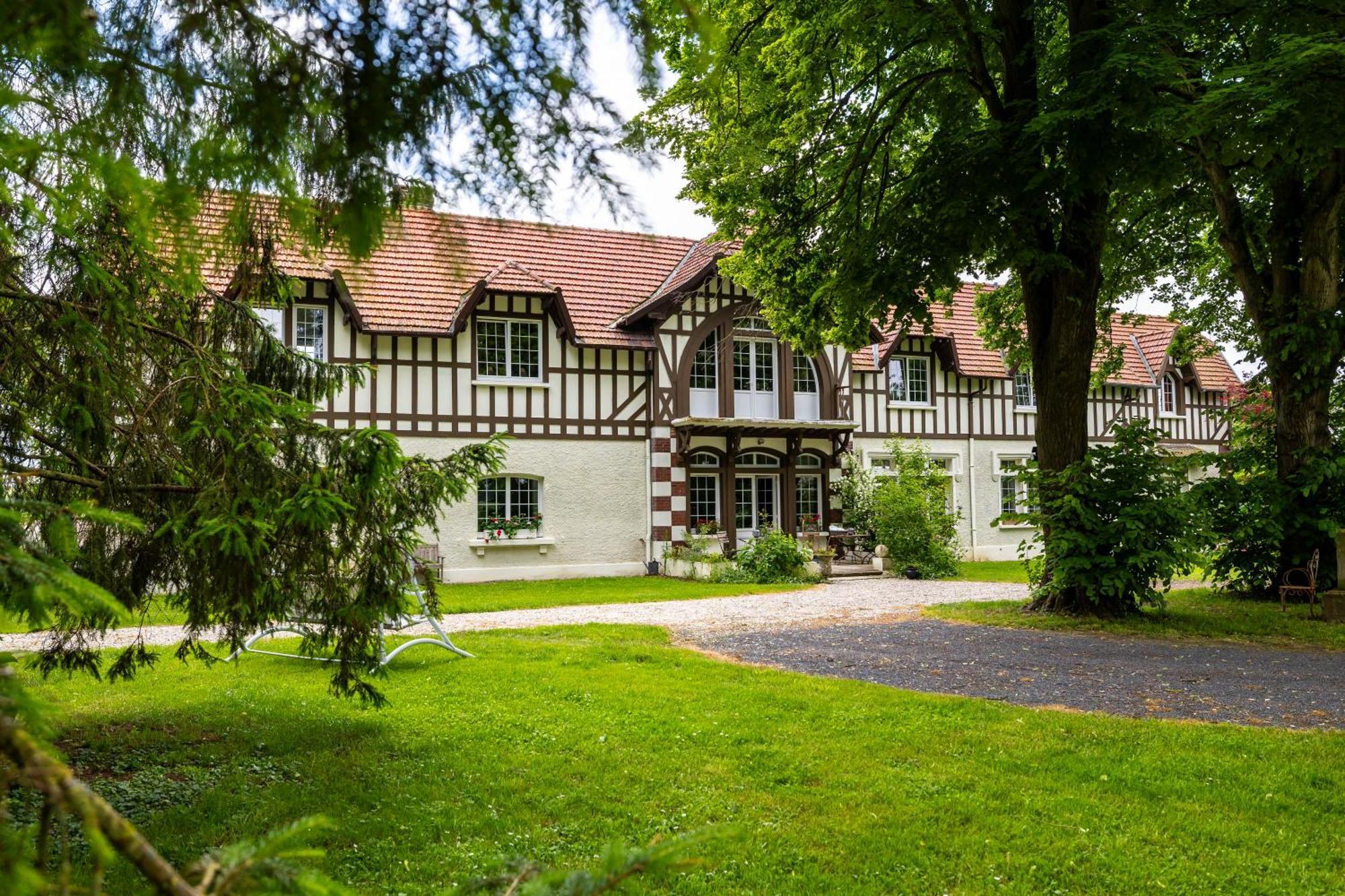 Chalet Des Longschamps Argoeuves Exterior foto
